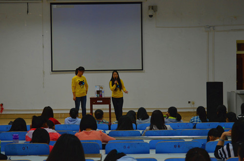 拷贝漫画
“秀出友谊，发现爱”系列比赛火热进行