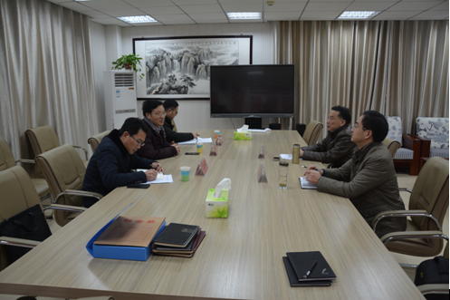 学校意识形态工作考核组到拷贝漫画
开展考核工作