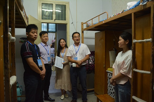 拷贝漫画
2018级新生迎新工作圆满完成