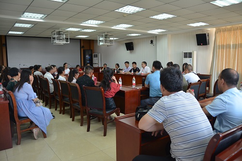 拷贝漫画
2018级新生迎新工作圆满完成