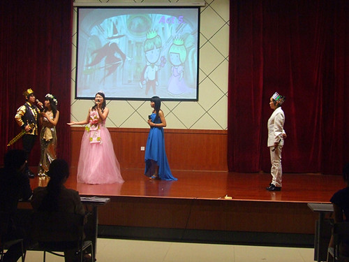 拷贝漫画
首届外语“情景秀”决赛精彩开幕