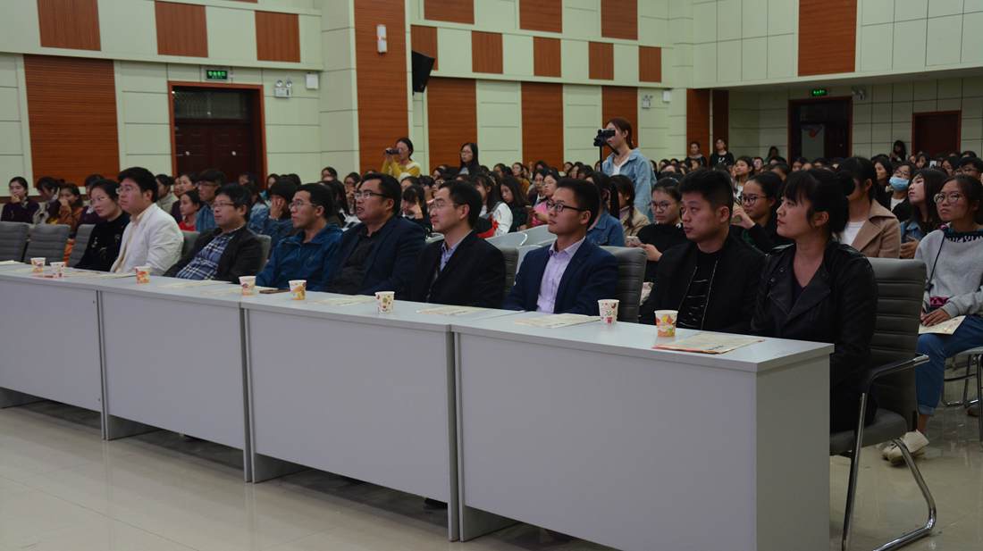 拷贝漫画
成功举办红色话剧汇演活动