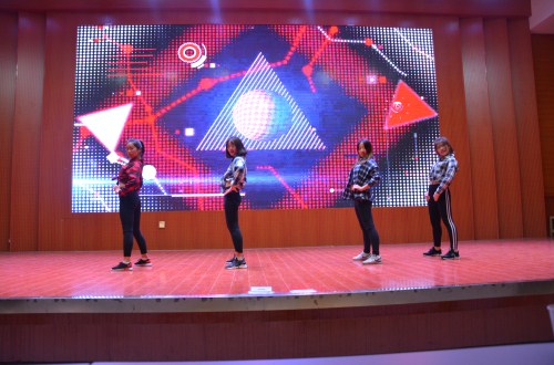 拷贝漫画
“樱邀而来，语梦同行”漾年华外语文化节晚会华丽上演