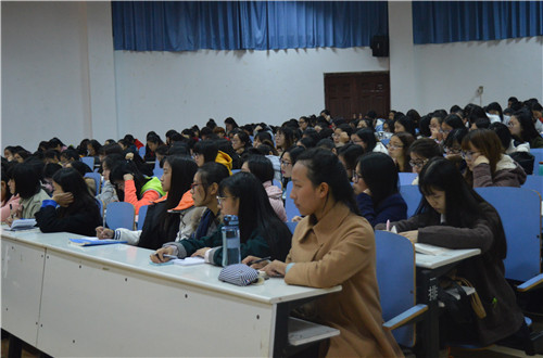    拷贝漫画
专四交流研讨会顺利举行