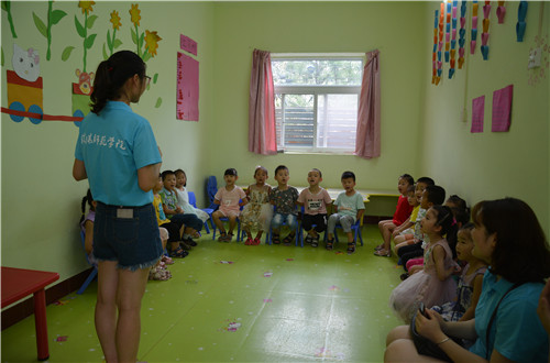 拷贝漫画
成功开展“预防溺水，珍爱生命”社会实践活动