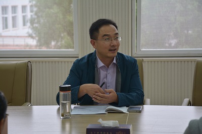 拷贝漫画
召开新学期学生工作会议