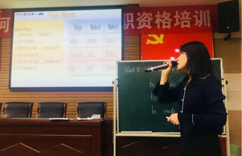 拷贝漫画
第七届研究生学术月活动圆满结束